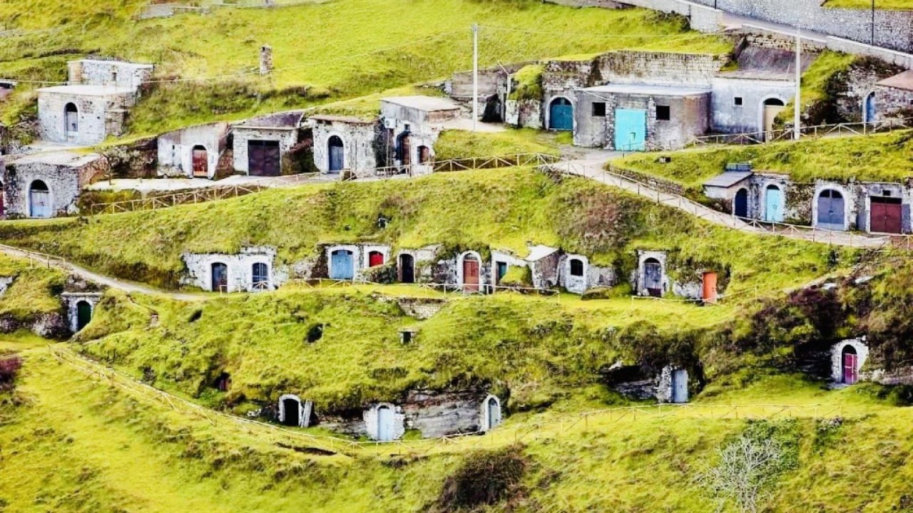 BARILE APRE LE SUE GROTTE AL VINO, ALLA CULTURA E ALLA MEMORIA DI PASOLINI